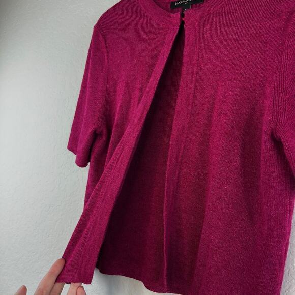 Banana Republic Ramie Blend Short Sleeve Magenta Single Hook Cardigan Medium - Picture 3 of 7